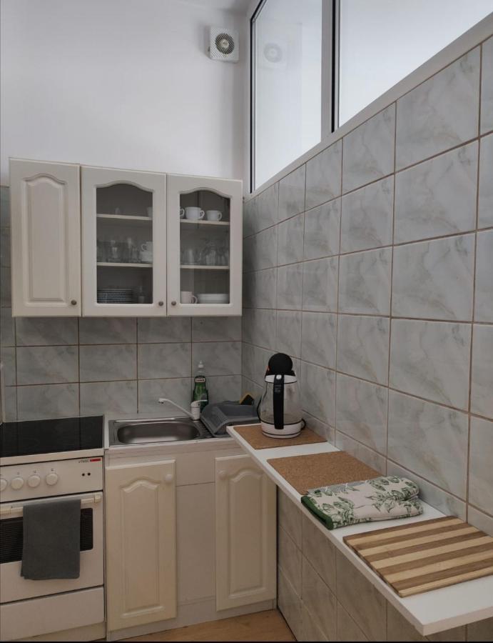 Apartment 1 Minuta, Grand Hotel, Sheraton, Molo, Location